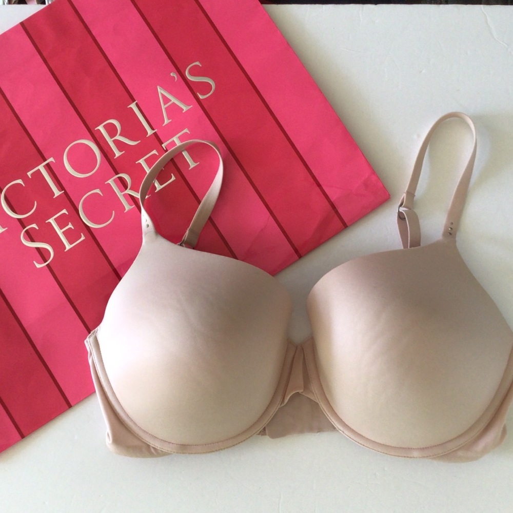 VICTORIAS SECRET BIOFIT PADDED FULL COVERAGE BRA